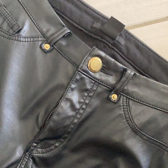 H&M Faux Leather Pants in Black - Picture 3 of 6